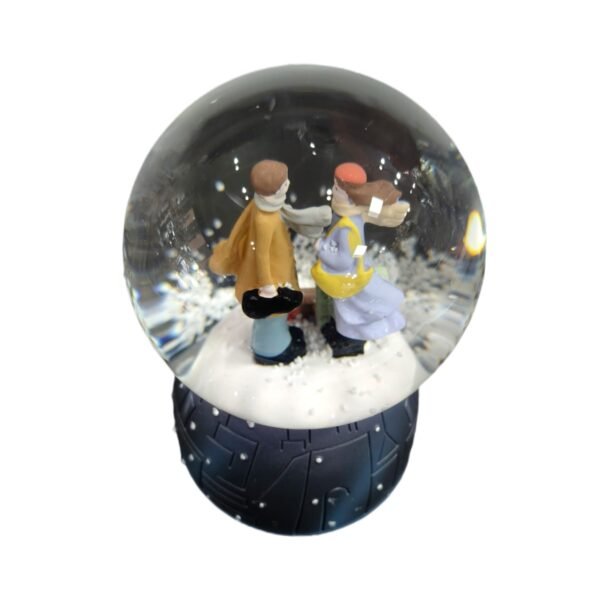 TRAVEL COUPLE SNOW GLOBE - Image 3 - Blessing Gifts